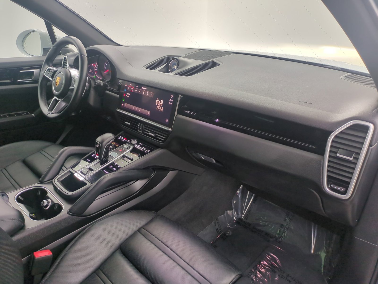 Certified 2022 Porsche Cayenne Platinum Edition AWD/4WD image 25