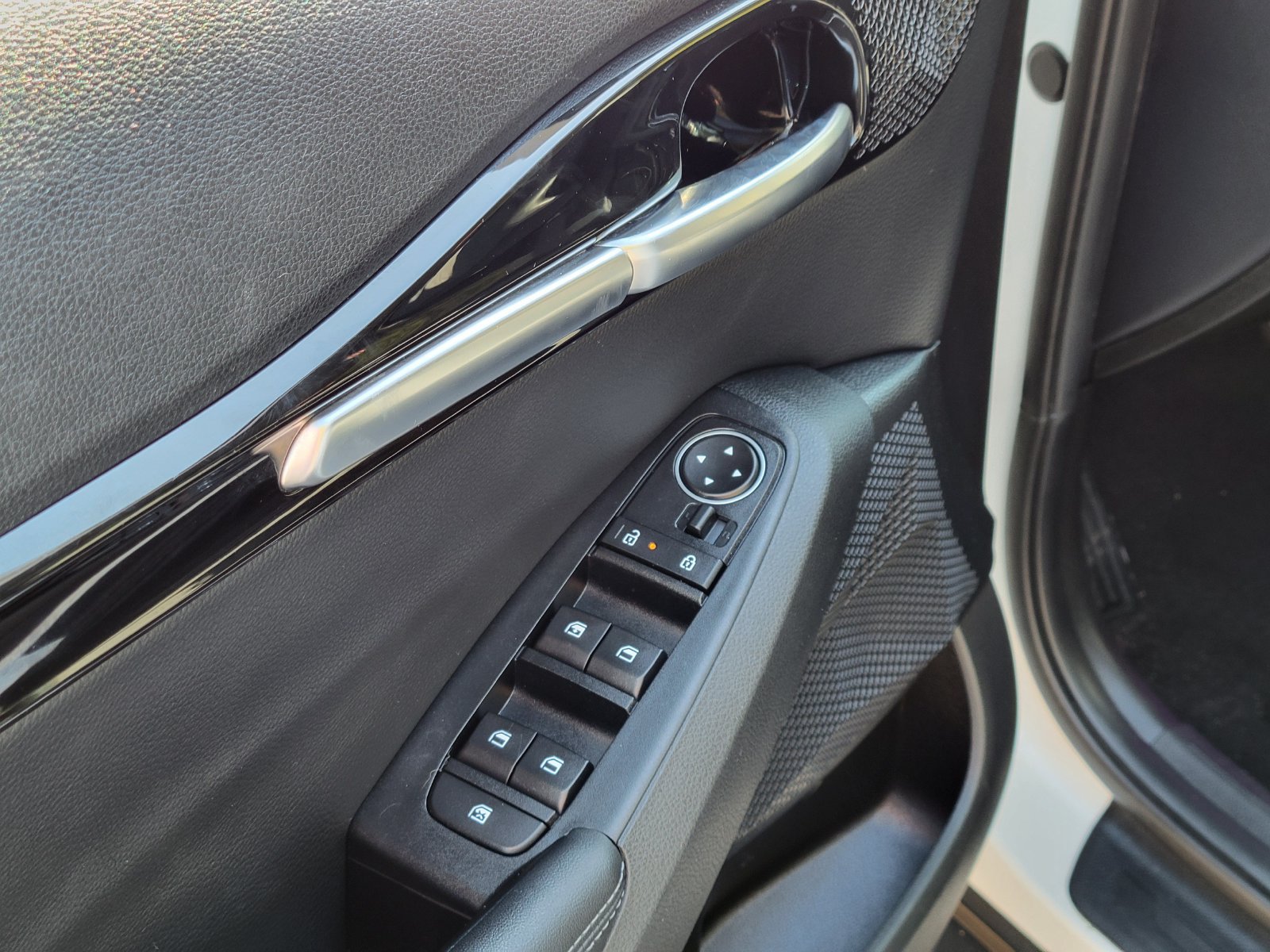 Certified 2024 Kia Seltos S AWD/4WD image 8