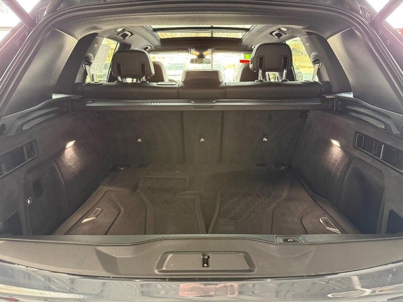 Used 2021 BMW X5 xDrive40i w/ Convenience Package image 4