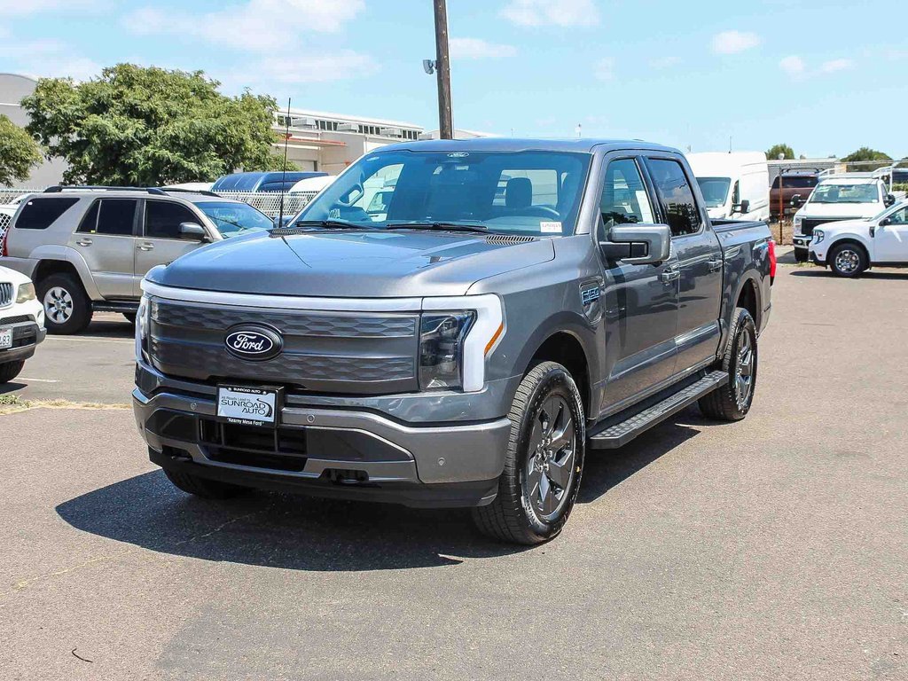 New 2025 Ford F150 Lightning Lariat image 3