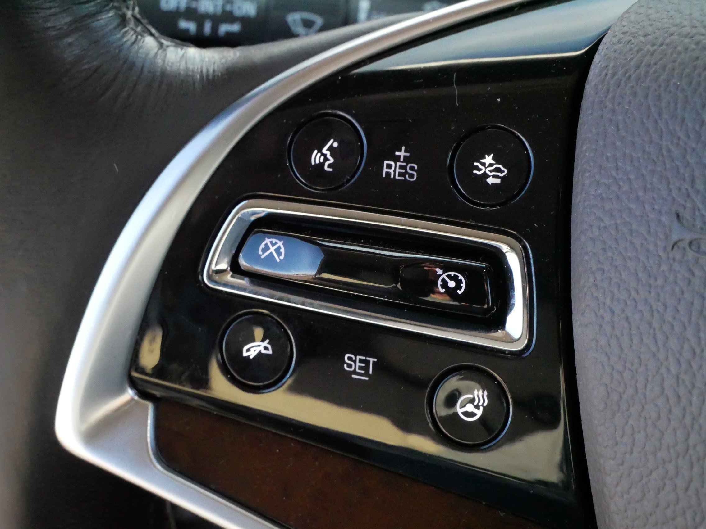 Used 2017 Cadillac Escalade Luxury image 25