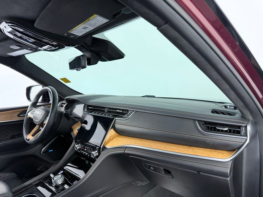 Used 2021 Jeep Grand Cherokee L Summit image 29