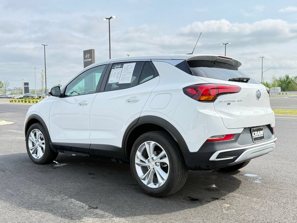 Used 2023 Buick Encore GX Preferred w/ Cold Weather Comfort Package FWD image 5