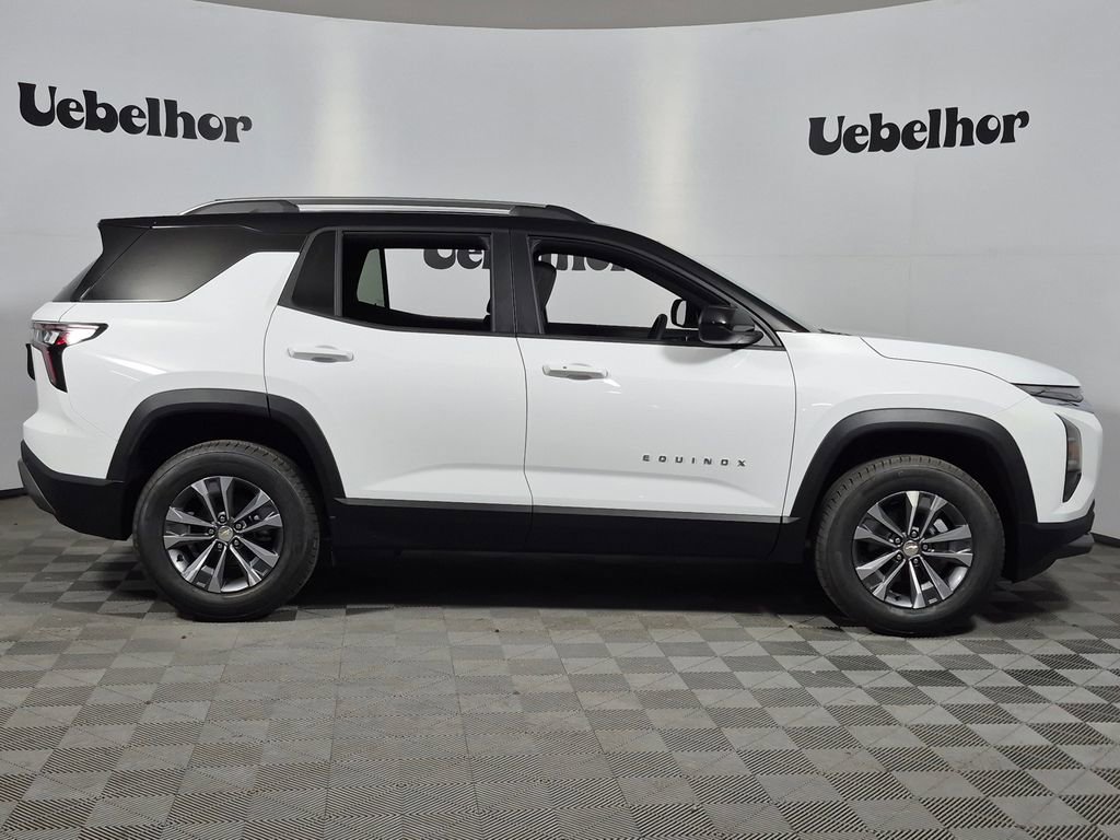 New 2026 Chevrolet Equinox LT AWD/4WD image 8