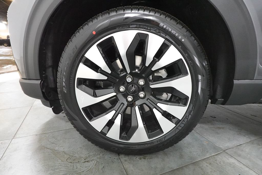 New 2026 Ford Explorer Platinum image 35