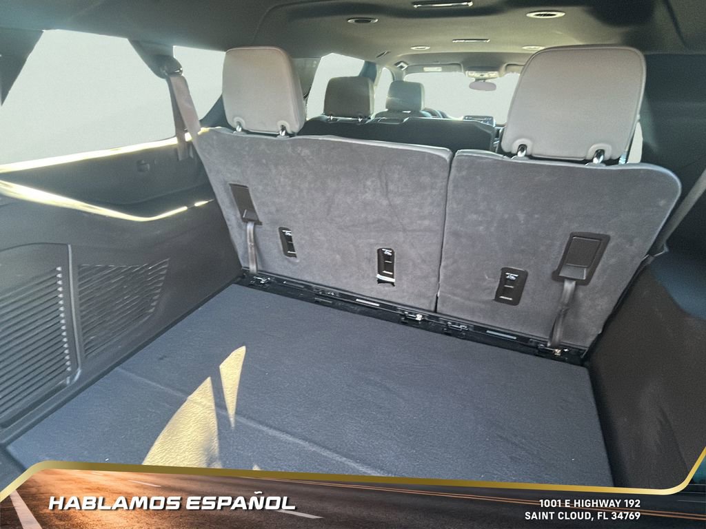 Certified 2024 Chevrolet Suburban LT image 32