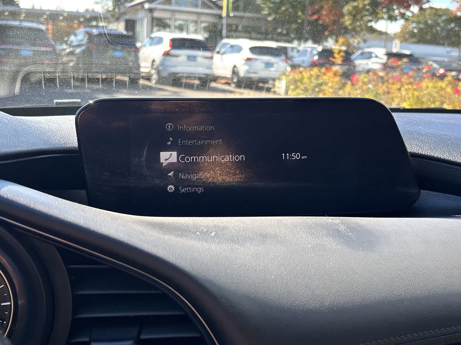 Used 2019 MAZDA MAZDA3 Hatchback w/ Preferred Package FWD image 17