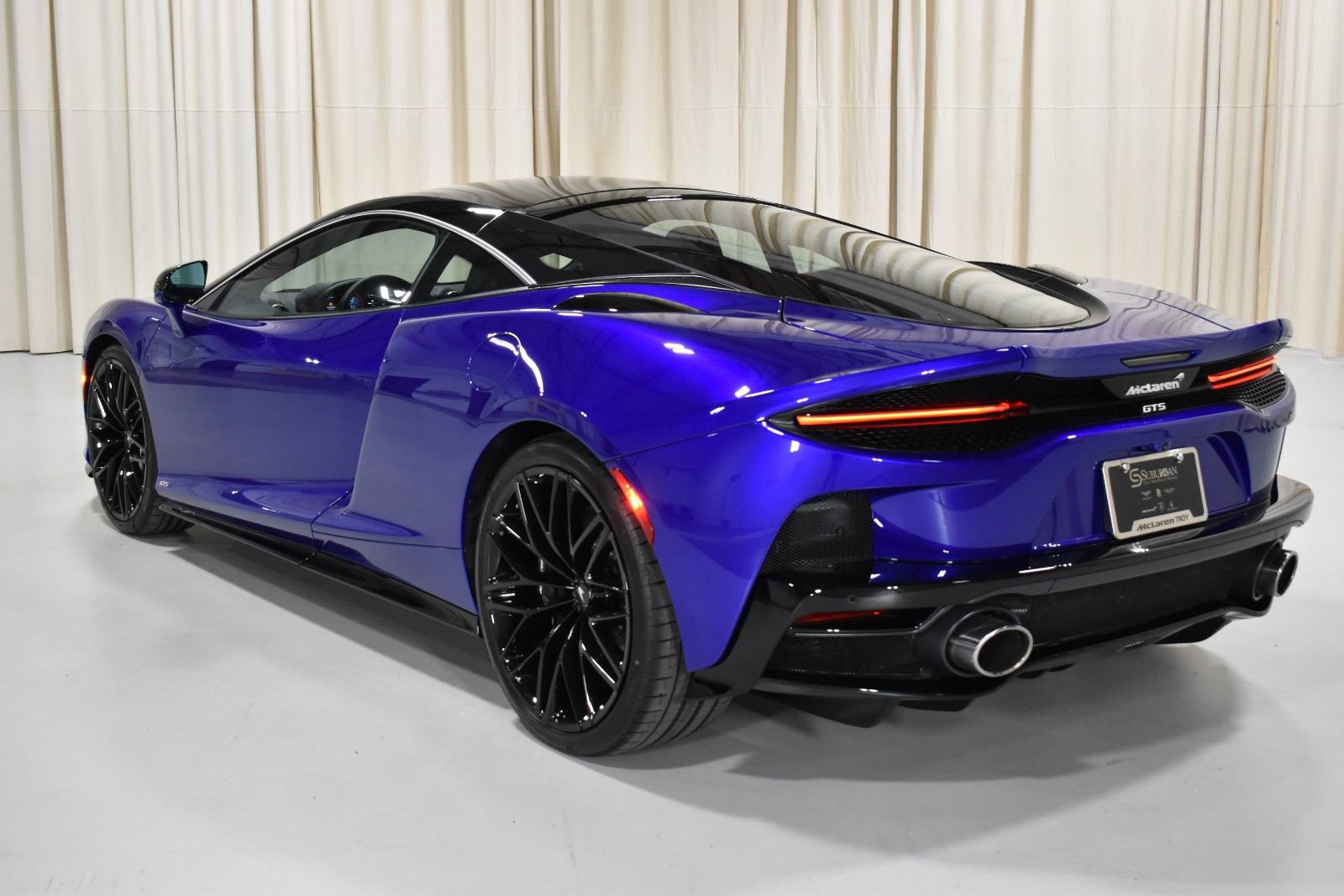 New 2025 McLaren GTS RWD image 7