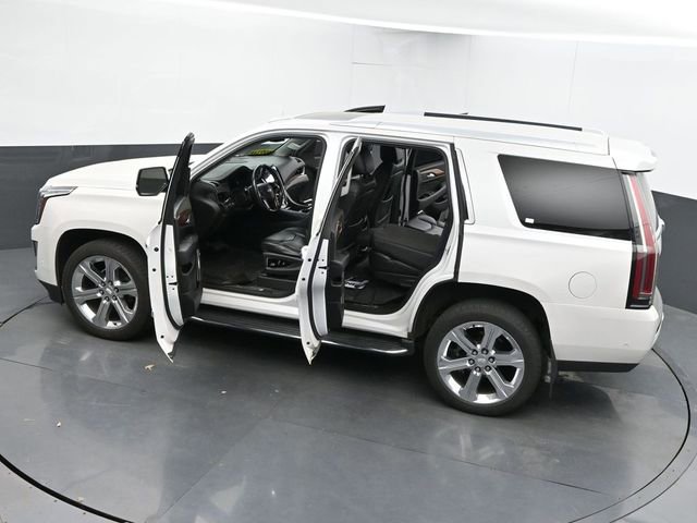 Used 2017 Cadillac Escalade Luxury AWD/4WD image 43