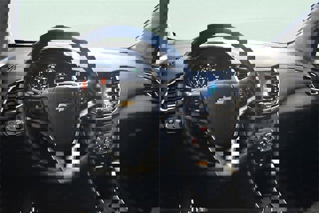 Used 2017 Chevrolet Trax LT w/ LT Convenience Package image 24