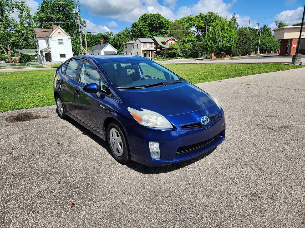 Used 2011 Toyota Prius Three FWD image 1