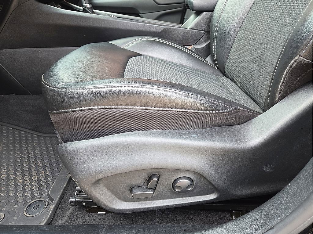 Used 2023 Jeep Compass Altitude w/ Convenience Group image 24