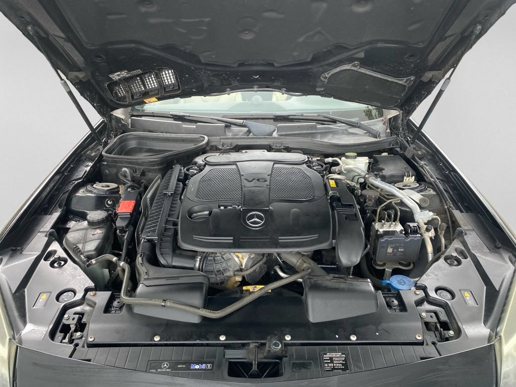 Used 2013 Mercedes-Benz SLK 350 image 22