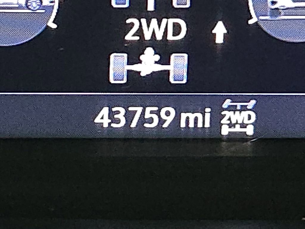 Used 2021 Chevrolet Silverado 1500 LTZ image 18