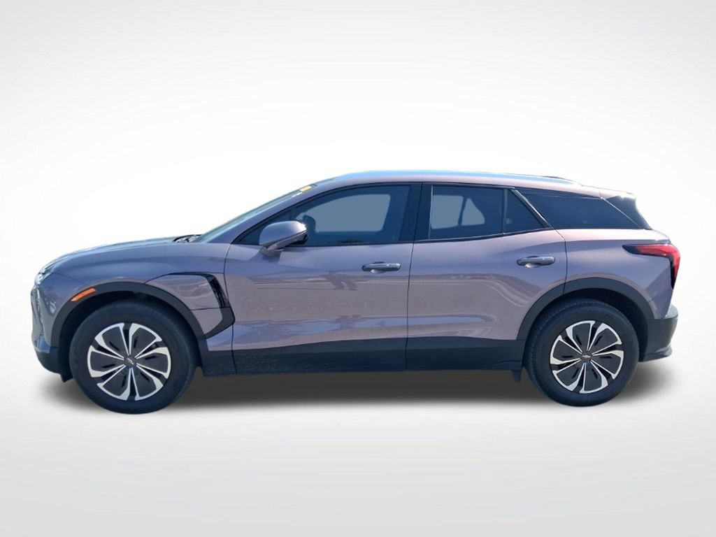 Used 2024 Chevrolet Blazer EV LT AWD/4WD image 11