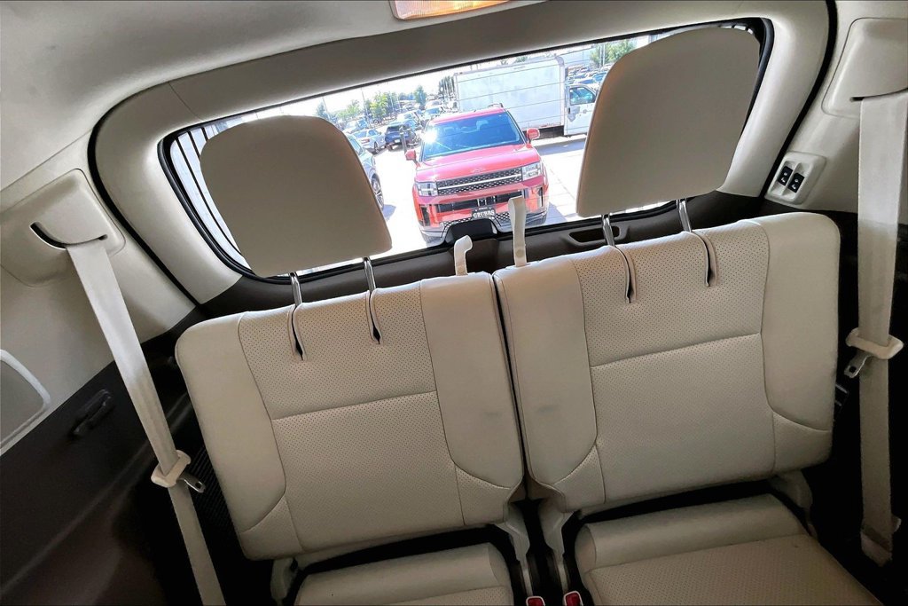 Used 2018 Lexus GX 460 Luxury w/ Preferred Accessory Package AWD/4WD image 36