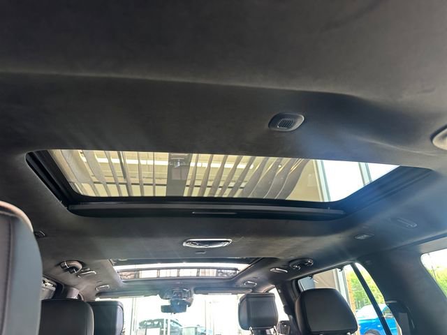 New 2026 Jeep Grand Wagoneer Summit AWD/4WD image 29