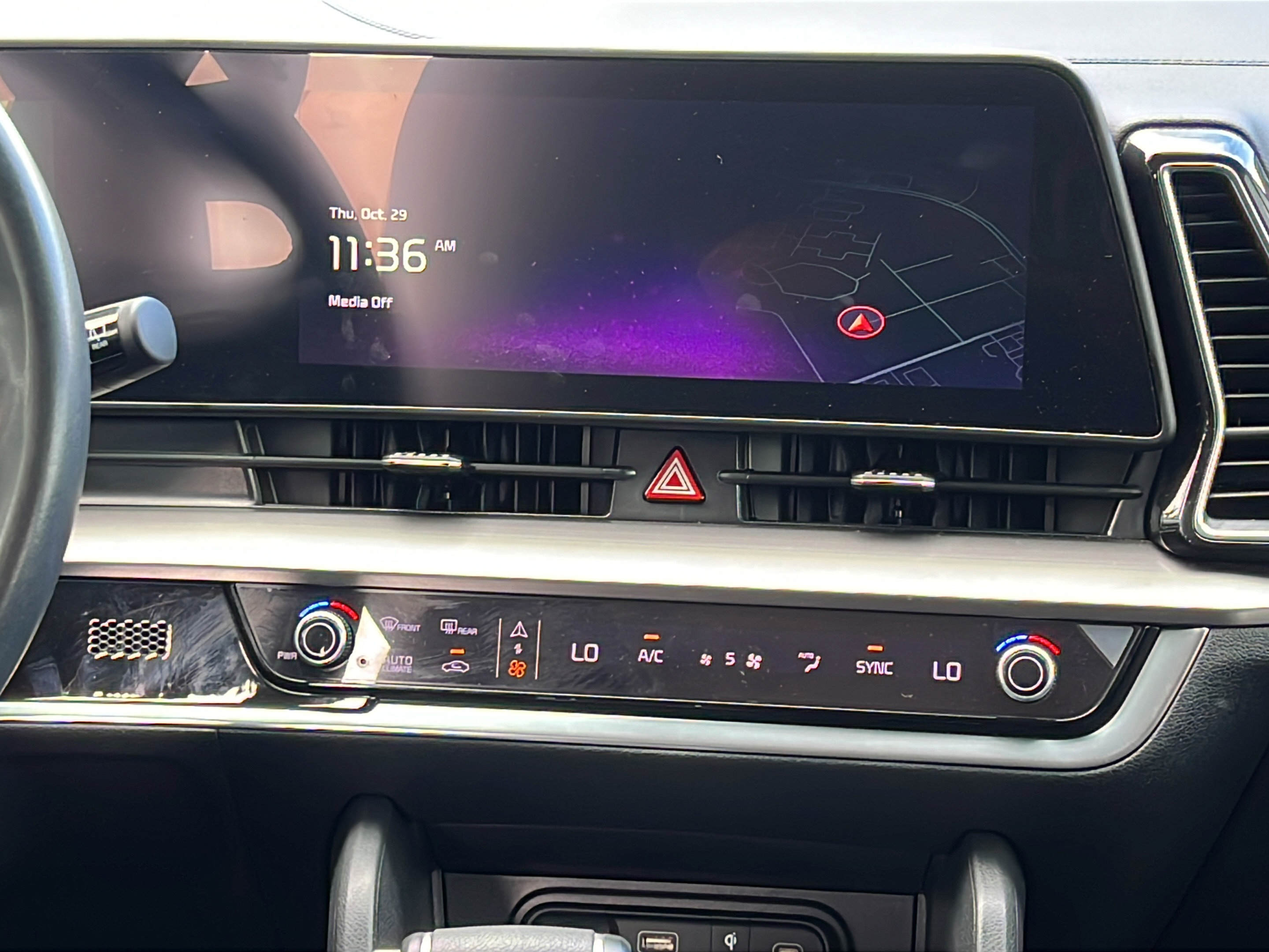 Certified 2023 Kia Sportage EX FWD image 17