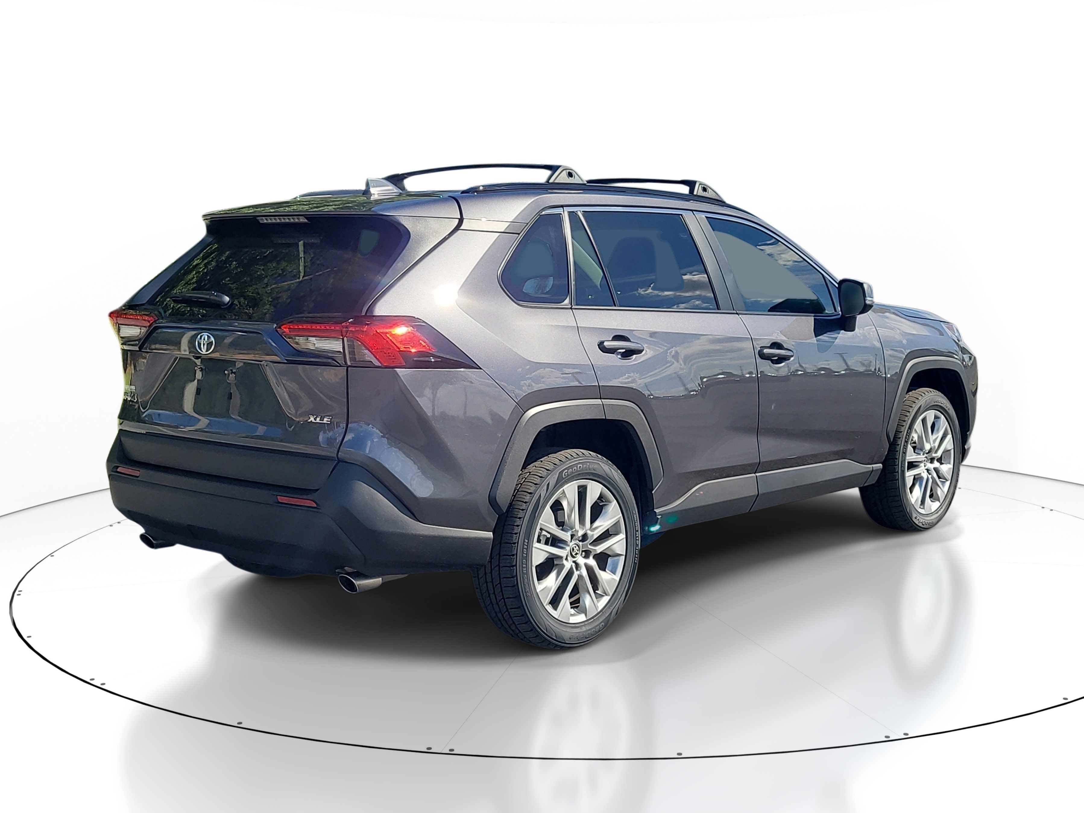 Certified 2025 Toyota RAV4 XLE Premium FWD image 7
