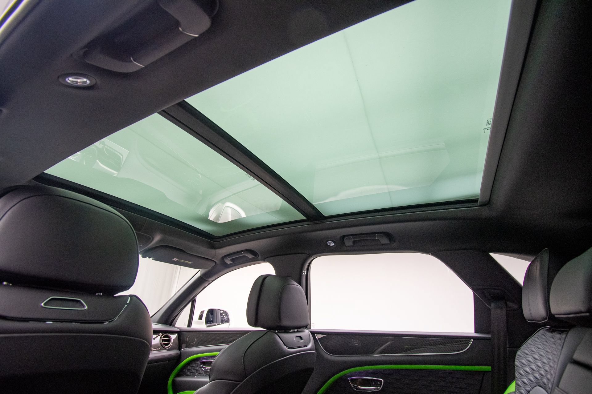 New 2026 Bentley Bentayga Speed AWD/4WD image 37