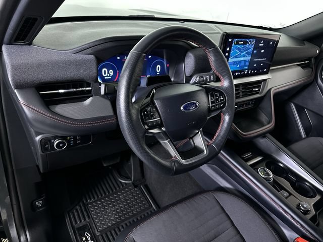Used 2025 Ford Explorer ST-Line w/ ST-Line Street Pack AWD/4WD image 10
