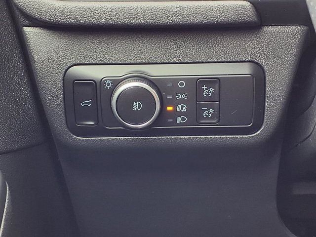 Used 2025 Ford Escape ST-Line Select AWD/4WD image 17