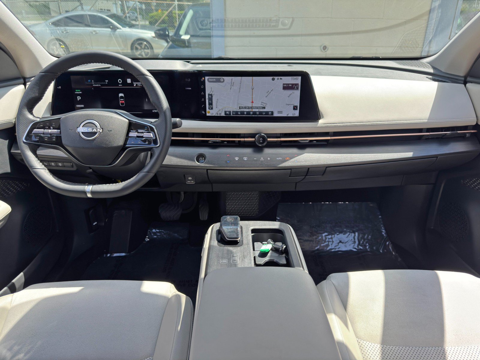 Used 2023 Nissan Ariya FWD image 10