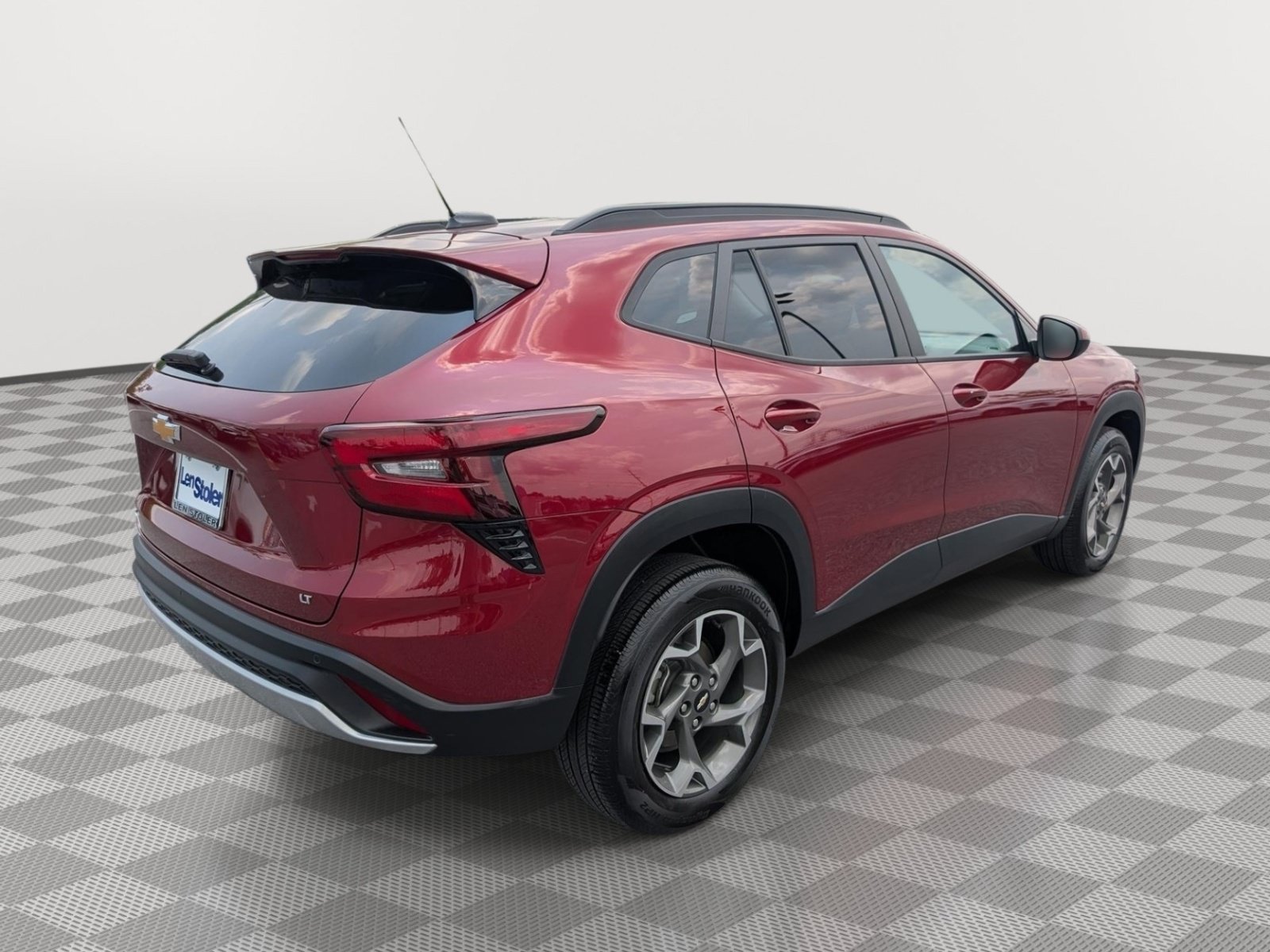 Used 2025 Chevrolet Trax LT w/ Driver Confidence Package FWD image 5