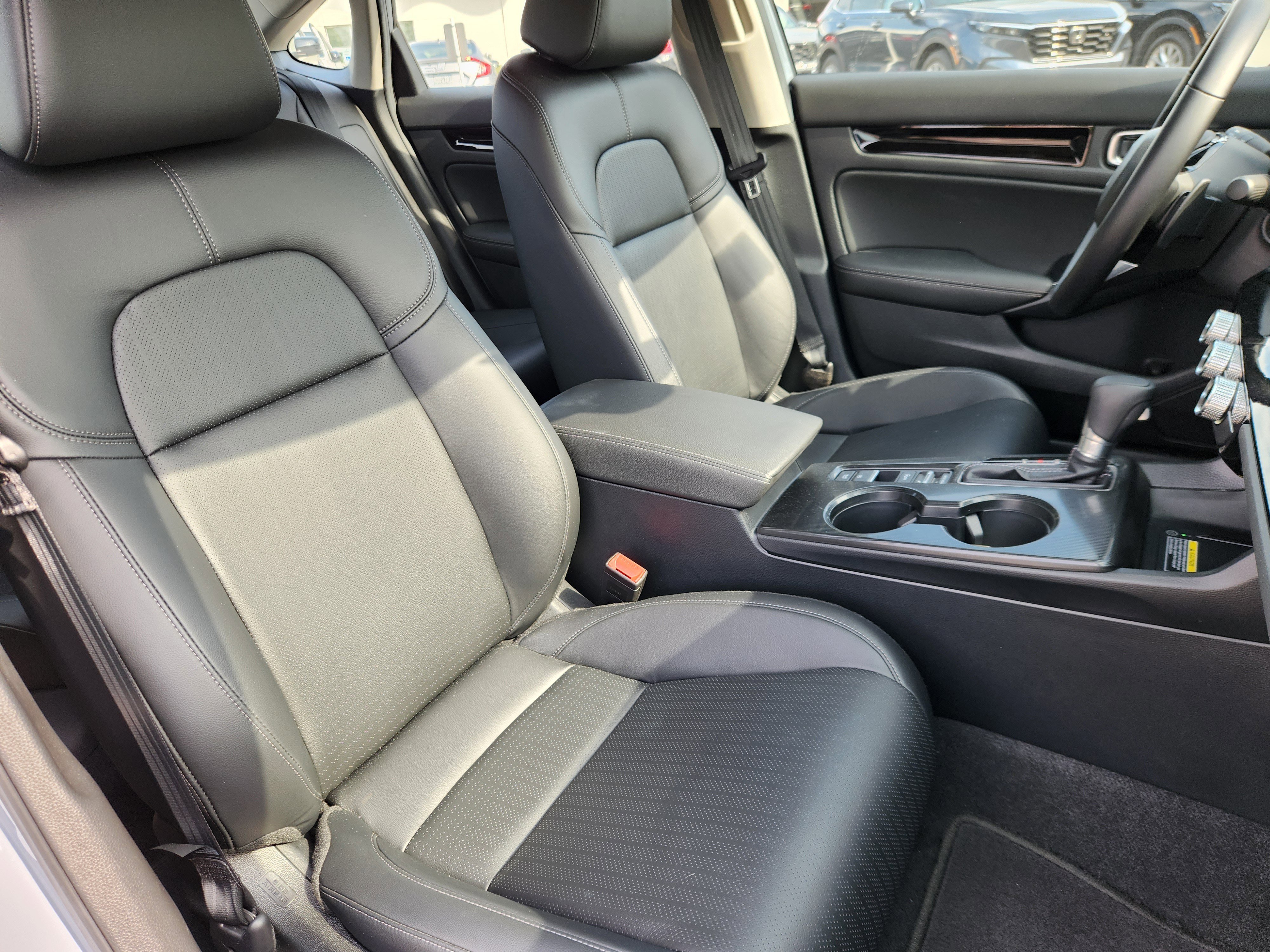 Used 2024 Honda Civic Touring image 15