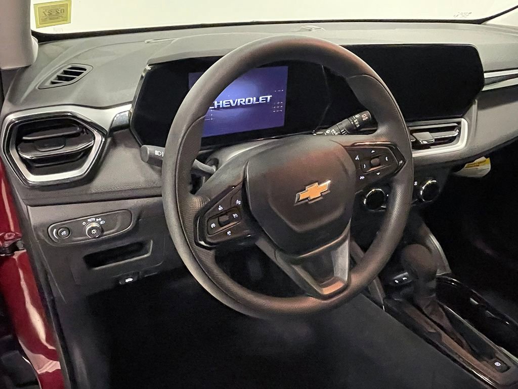 Used 2024 Chevrolet TrailBlazer LS image 19