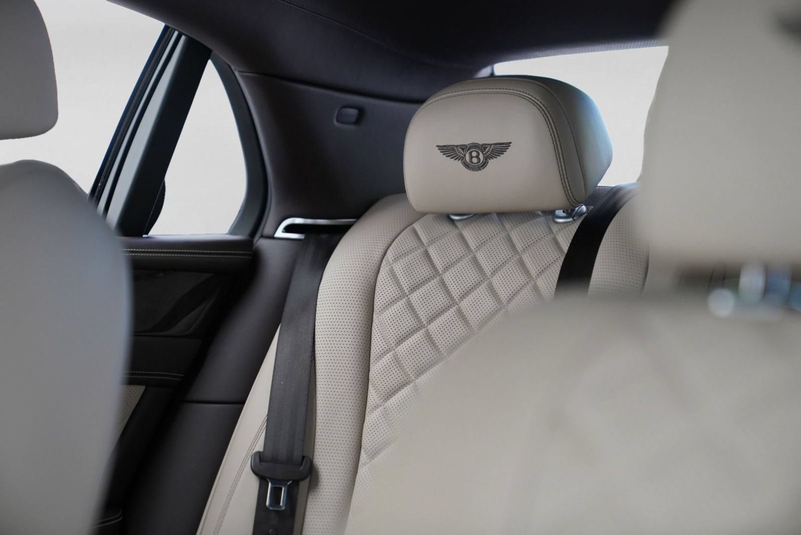 Used 2017 Bentley Flying Spur W12 AWD/4WD image 29