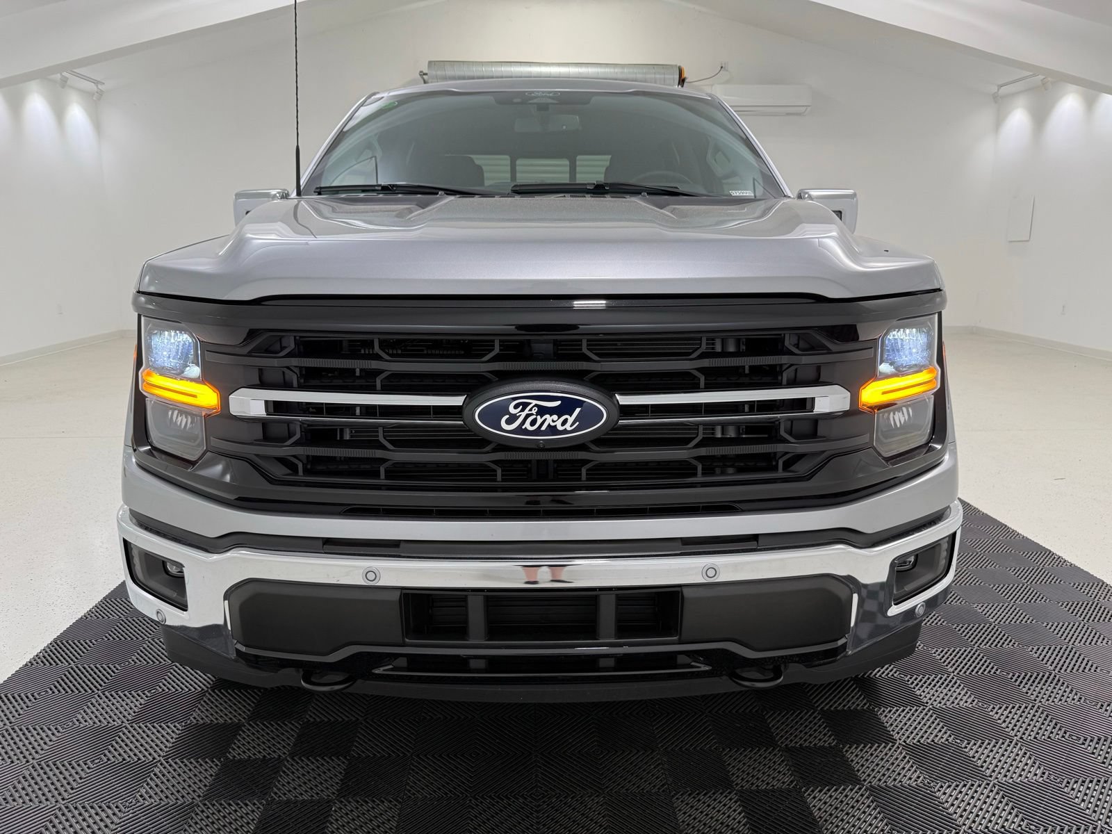 Used 2025 Ford F150 XLT w/ Equipment Group 302A MID AWD/4WD image 2