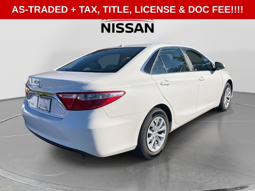 Used 2016 Toyota Camry LE w/ Moonroof Package FWD image 6