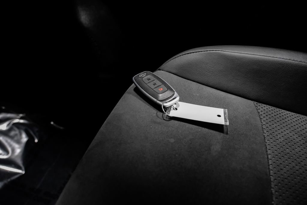 Used 2023 Nissan Ariya FWD image 53