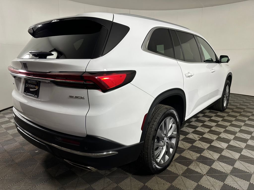 Used 2025 Buick Enclave Preferred w/ Power Package image 5