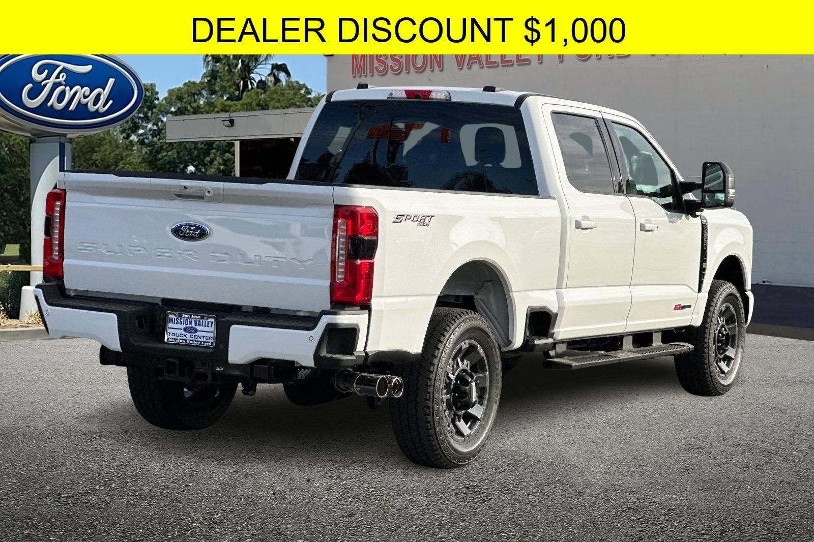 New 2024 Ford F250 Lariat w/ Lariat Ultimate Package AWD/4WD image 4