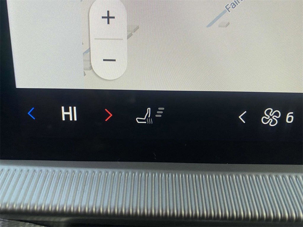 New 2025 Ford Explorer Active image 23