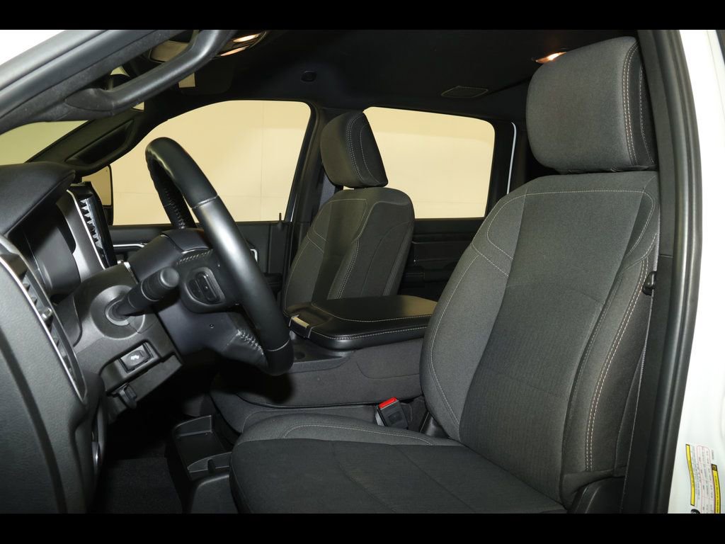 Used 2024 RAM 2500 Big Horn w/ Night Edition AWD/4WD image 27