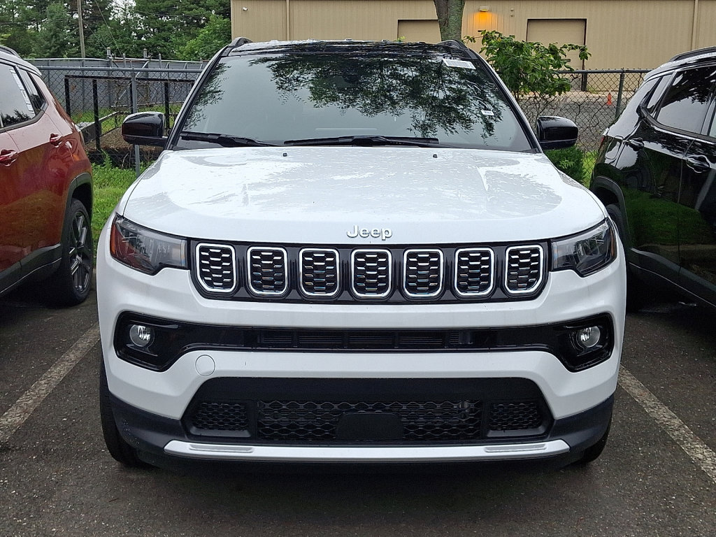 New 2025 Jeep Compass Limited image 2