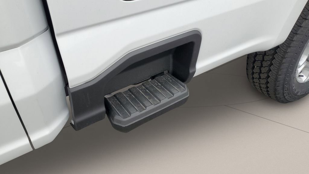New 2026 Ford F250 4x4 Crew Cab Super Duty image 12