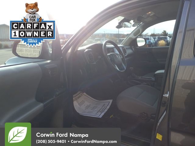 Used 2021 Toyota Tacoma SR image 9