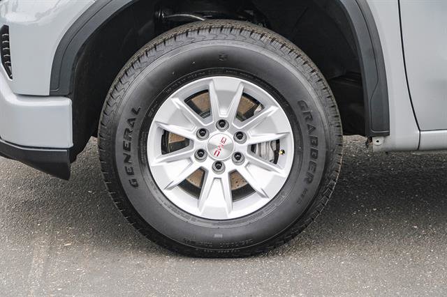 Used 2024 GMC Sierra 1500 Elevation image 9