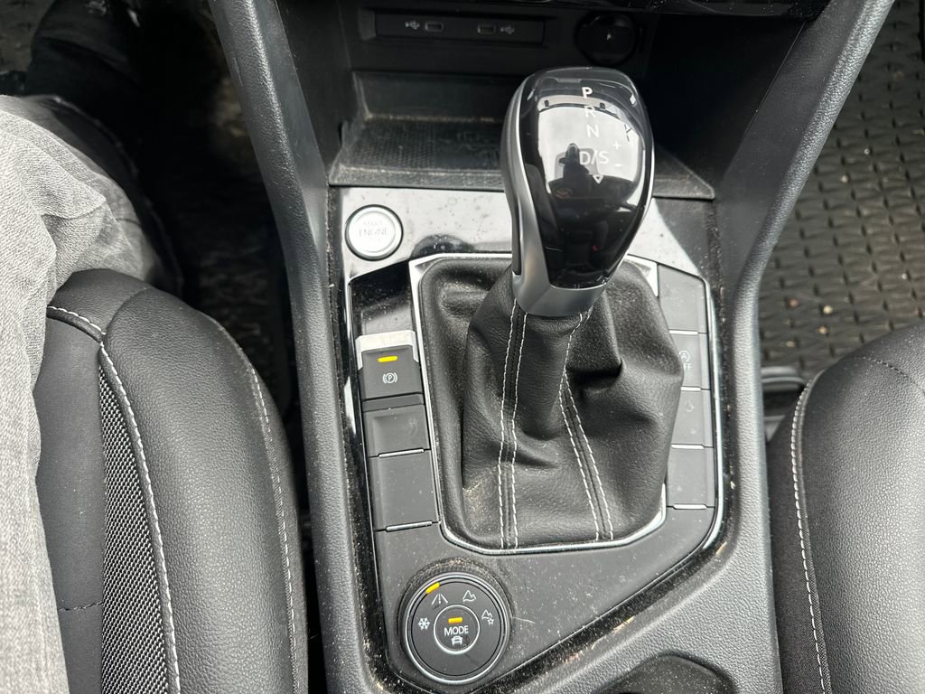 Certified 2023 Volkswagen Taos SE AWD/4WD image 12