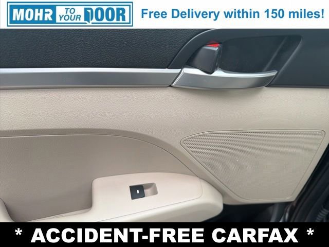 Used 2020 Hyundai Elantra SE image 31