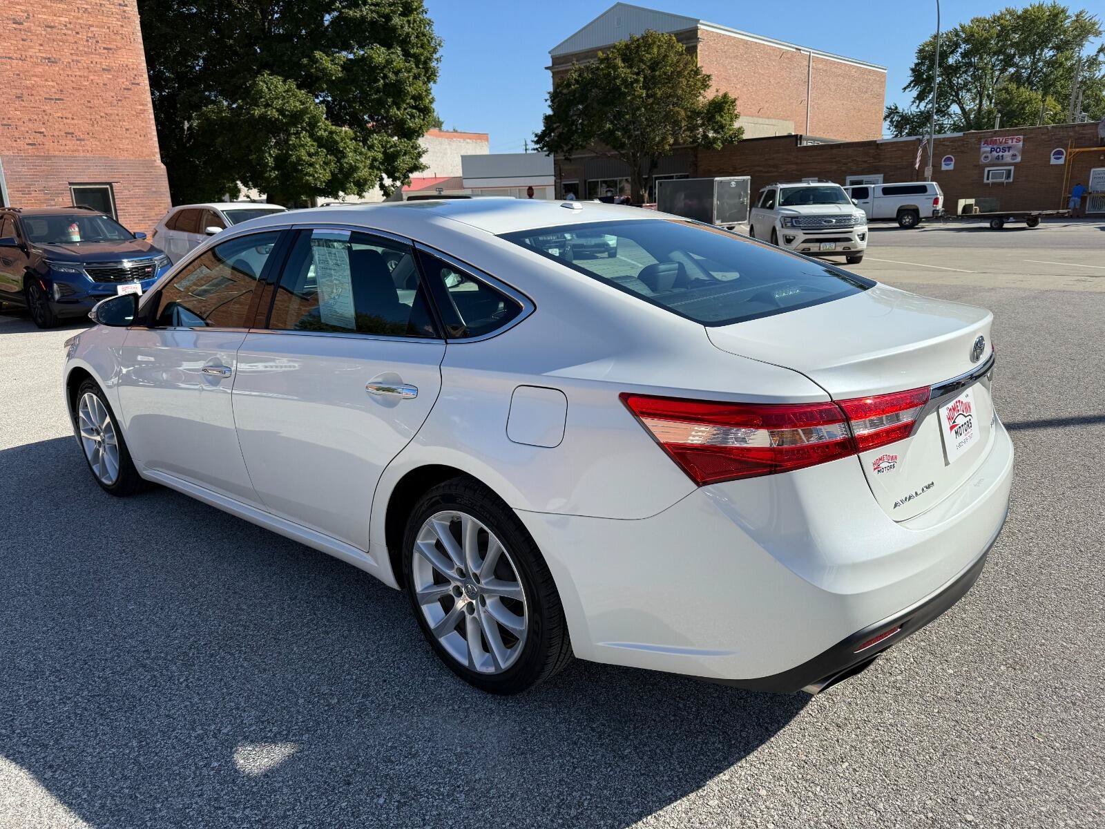 Used 2013 Toyota Avalon XLE Touring FWD image 7
