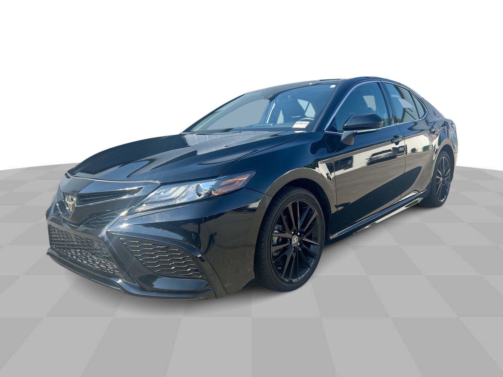 Used 2024 Toyota Camry XSE FWD image 5