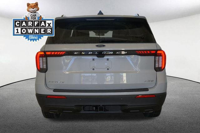 Used 2026 Ford Explorer Active AWD/4WD image 12