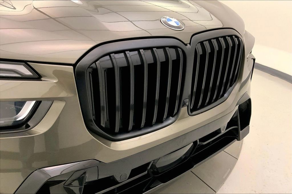 Used 2026 BMW X7 xDrive40i image 29