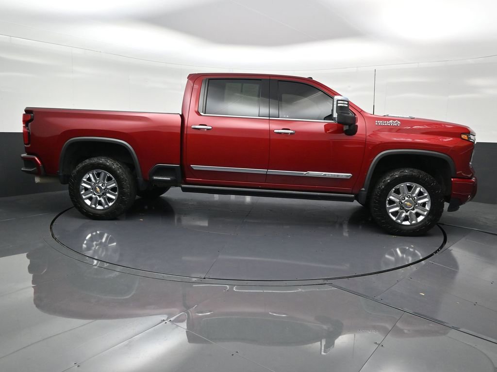 Used 2024 Chevrolet Silverado 2500 High Country w/ High Country Premium Package image 7