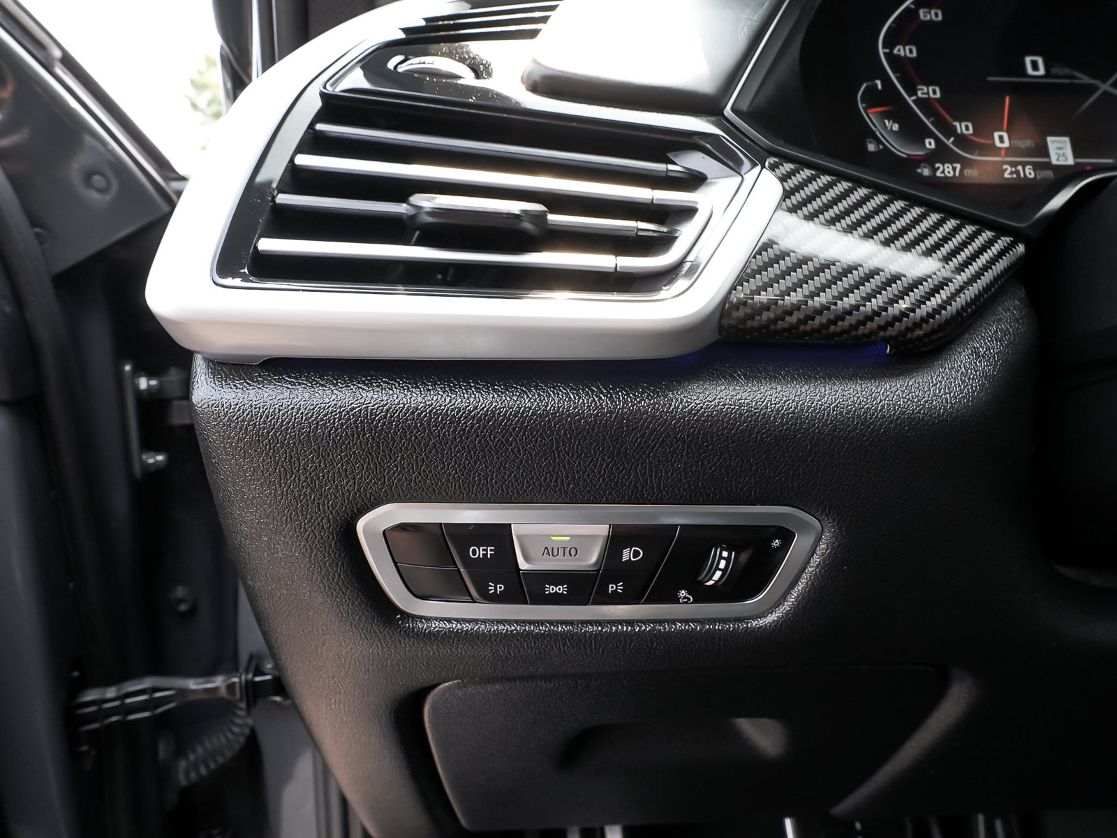 Used 2022 BMW X5 M50i w/ Executive Package AWD/4WD image 18